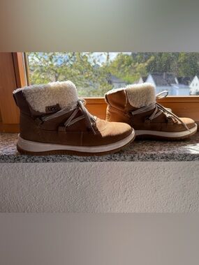 Ugg Lakesider Heritage Lace Boots